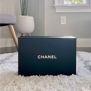 CHANEL *SOLD* Magnetic Gift Box with Tissue, Booklet 💕